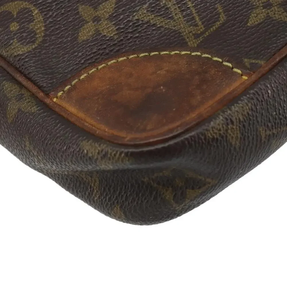 Louis Vuitton height width